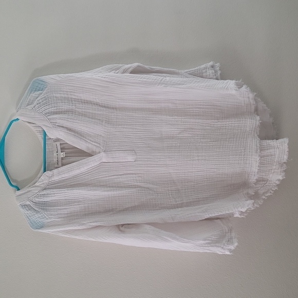 Chelsea & Theodore Tops - Chelsea & Theodore White Long Sleeve